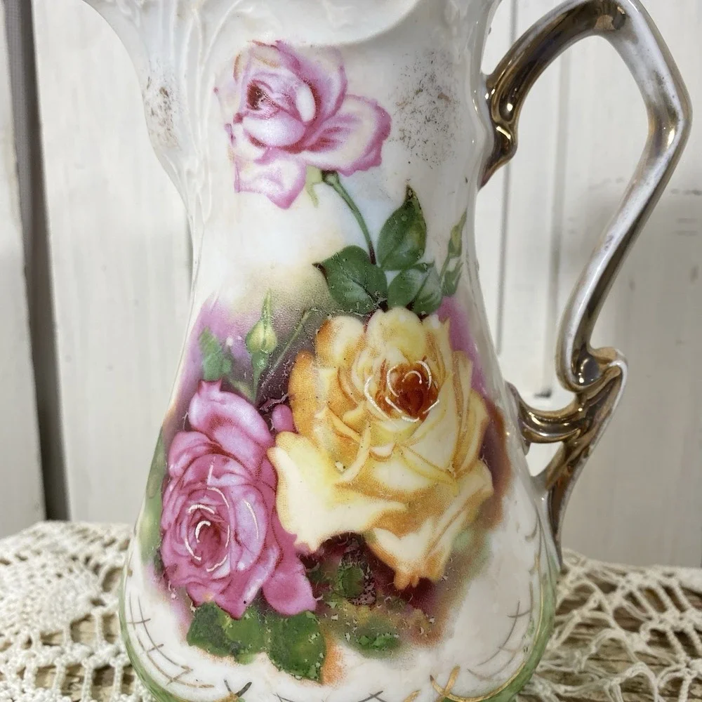 N/A beautiful antique